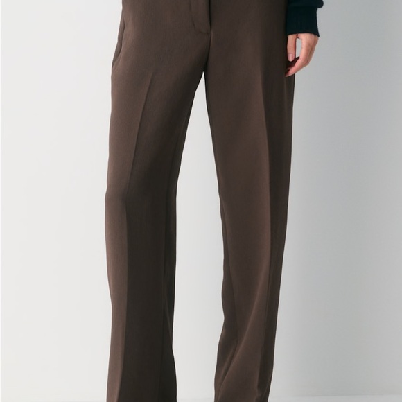 Aritzia The Limitless Brown Pants - Picture 2 of 10